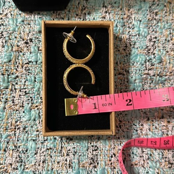 C Hoop Gold Tone Jeweled Elegant Earrings - Picture 6 of 6